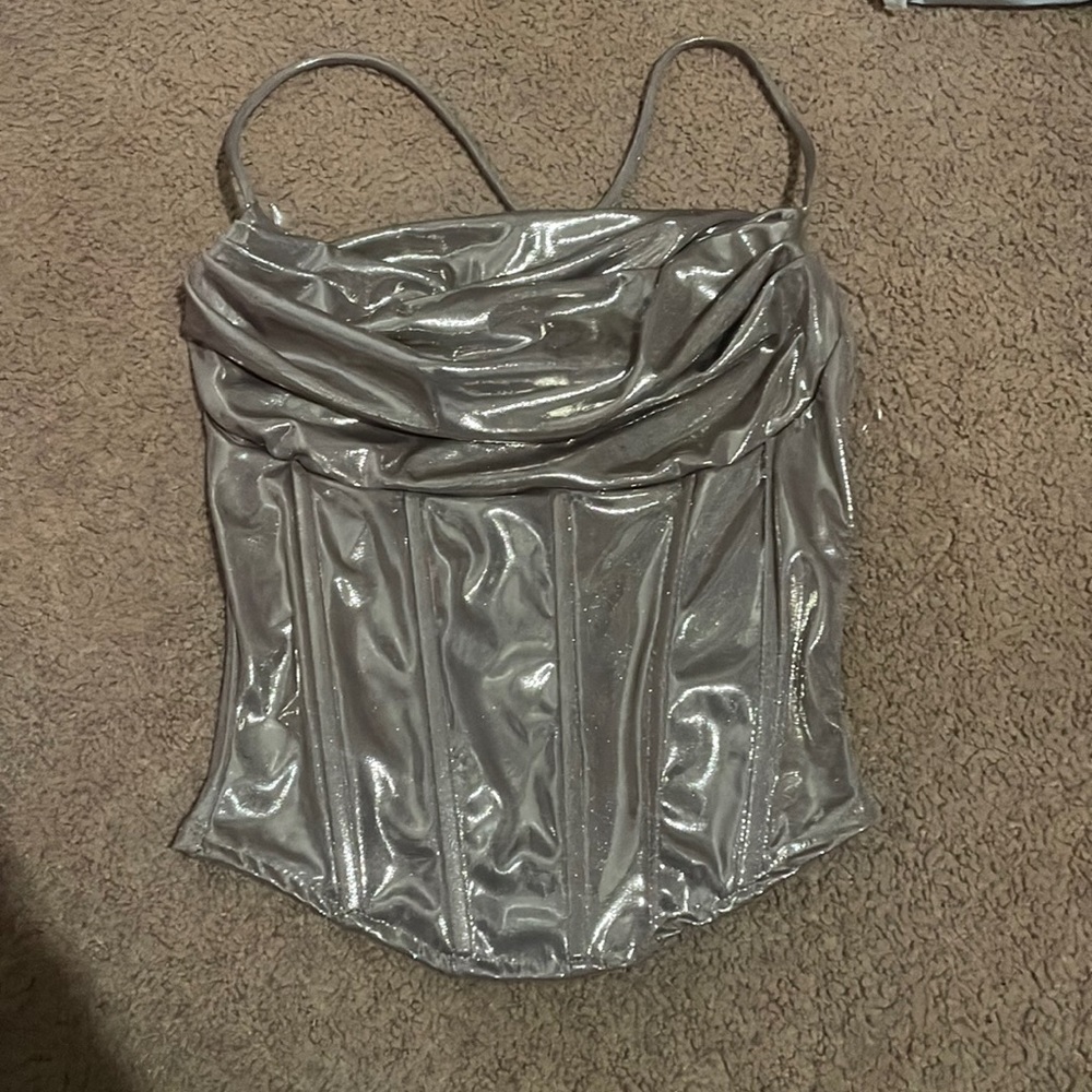 Color; mocha  Size;small from windsor